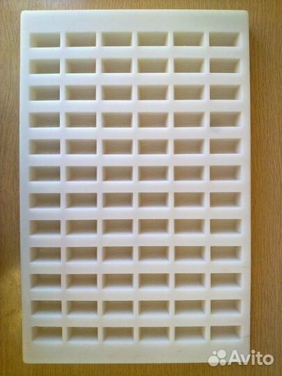 Поликарбонатная форма для конфет