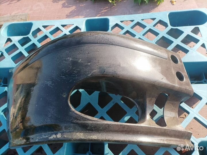 Передний бампер