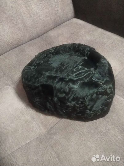 Шапки меховые разные