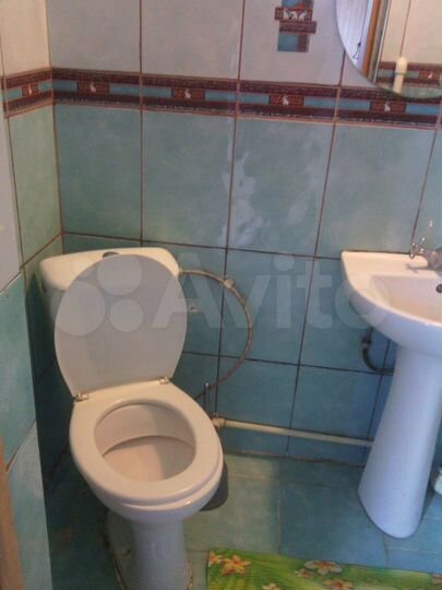 Комната 20 м² в 6-к., 1/2 эт.