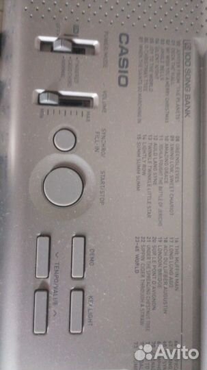 Продам синтезатор