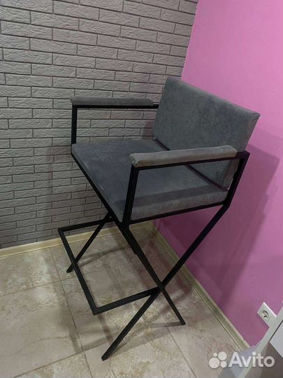 Стул для визажиста бровиста