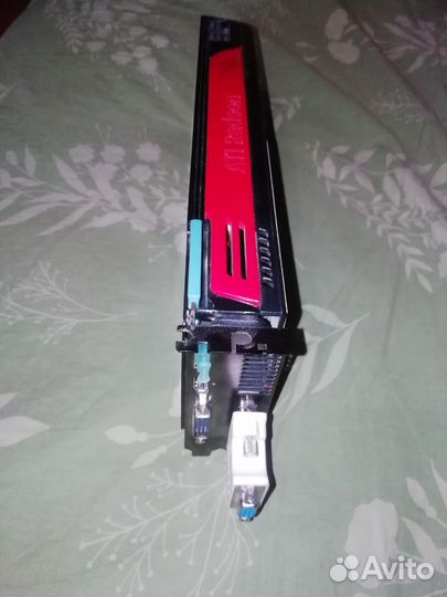 Видеокарта Ati Radeon pg HD 5870 1gb от Gigabyte