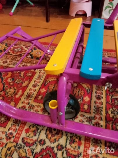 Детские санки с колесами