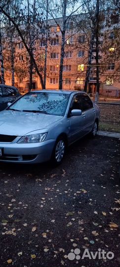 Mitsubishi Lancer 1.6 МТ, 2005, 100 000 км