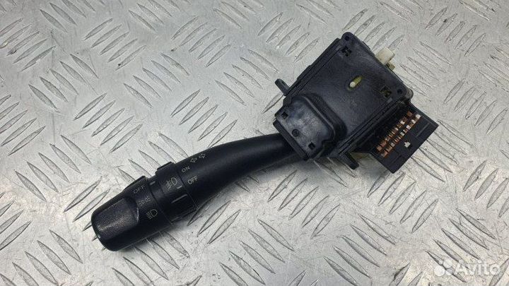 Переключатель поворотов подрулевой Kia Sorento 1