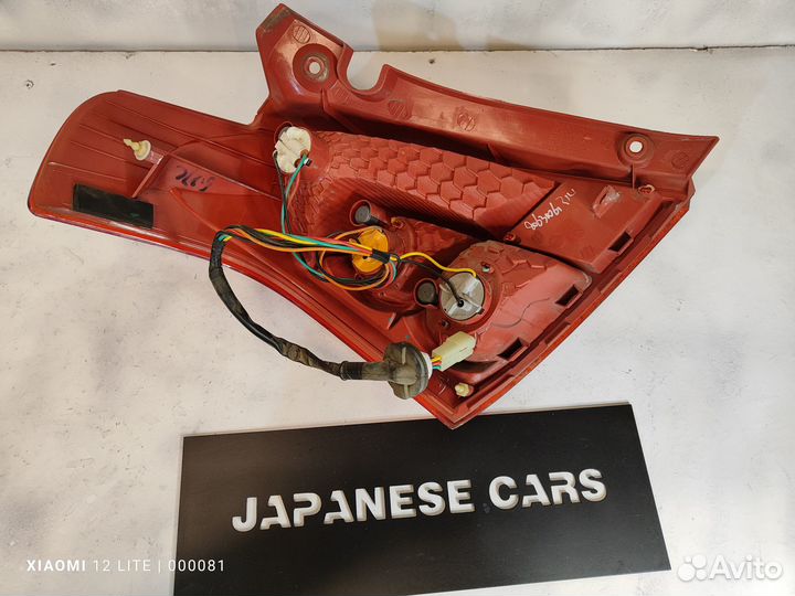 Фонарь правый задний Suzuki Swift