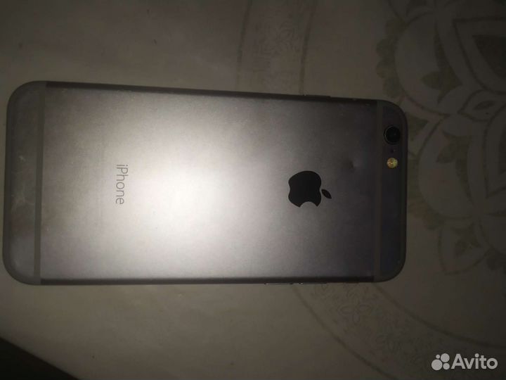 Телефон iPhone 6 16 гб