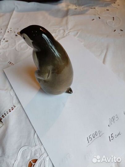 Статуэтка птицы