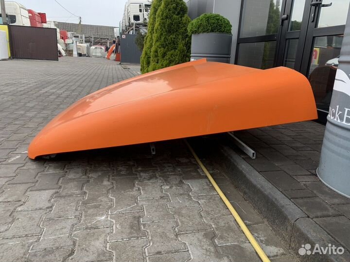 Спойлер кабины верхний Daf XF105