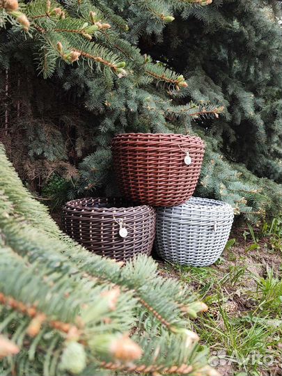 Кашпо из ротанга