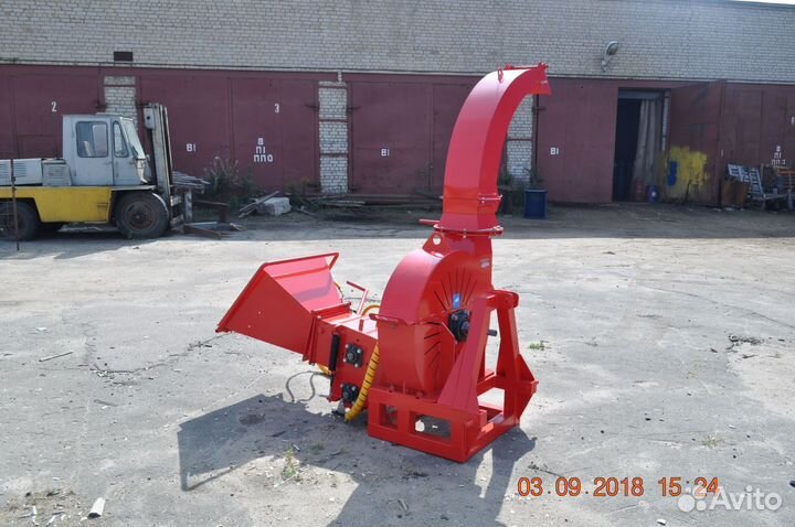 Измельчитель веток дерева с90ивн260г
