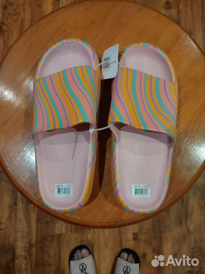 Пляжные тапочки