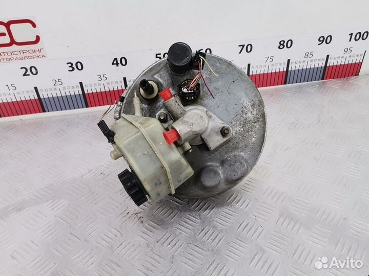 Вакуумный усилитель тормозов Mercedes-Benz E-Класс