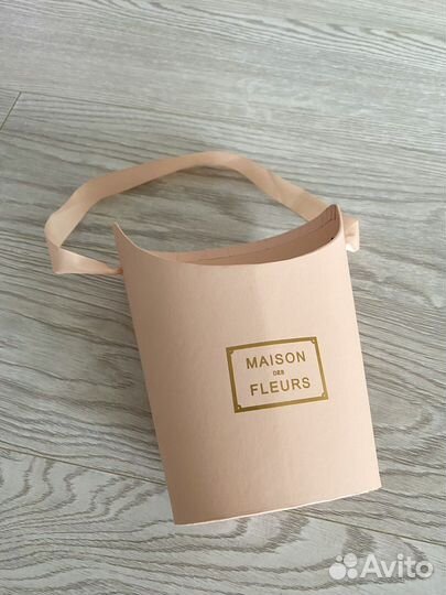 Шляпная коробка