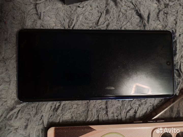 vivo V27, 12/256 ГБ