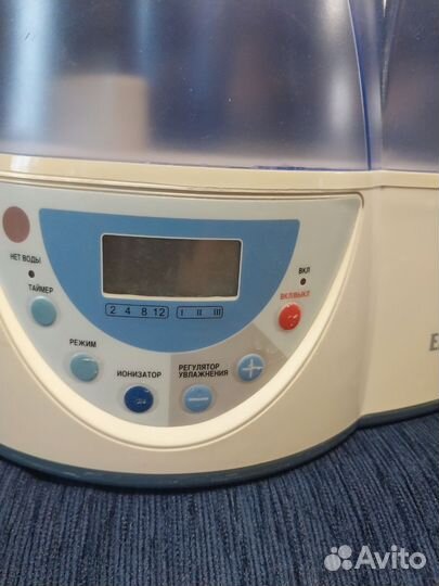 Увлажнитель и ионизатор воздуха Elenberg