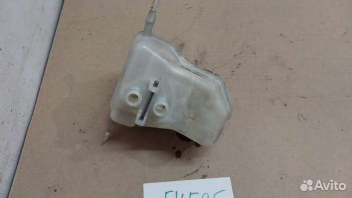 Бачок главного тормозного цилиндра BMW 1-serie E87