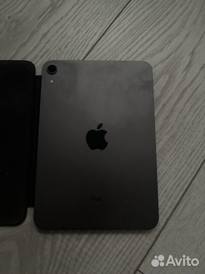 Продам iPad mini 6 в хорошем состоянии