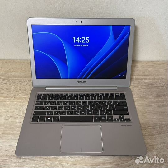 Ноутбук Asus zenbook UX330C
