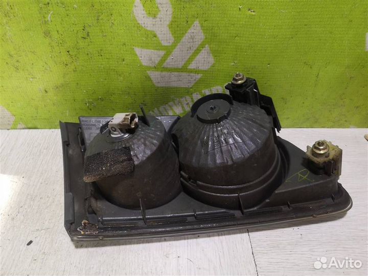 Фонарь задний внутренний левый Мазда 6