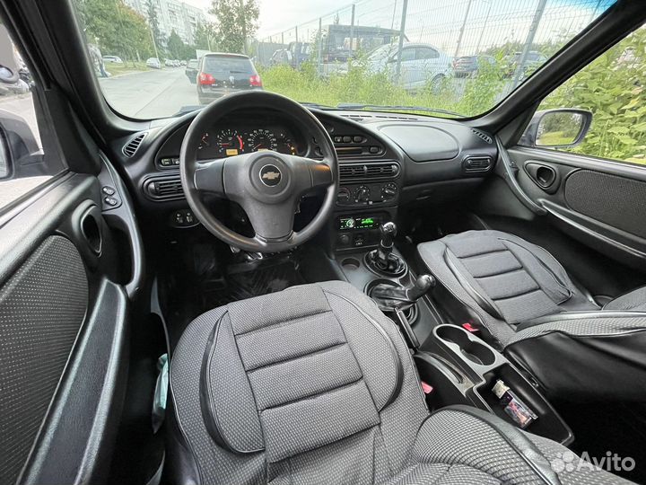 Chevrolet Niva, 2012