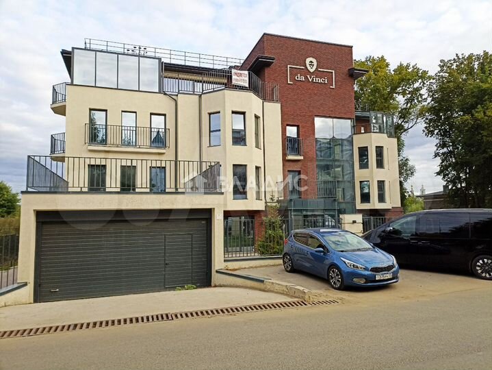 Машиноместо, 13 м²