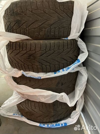 Nokian Tyres Hakkapeliitta R2 SUV 245/55 R19 107R
