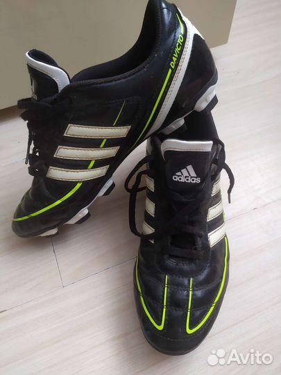 Футзалки adidas