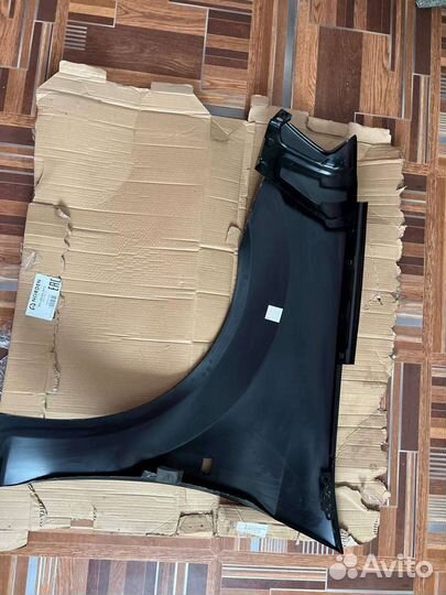 Крыло переднее левое renault logan 2