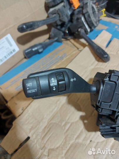 Переключатель подрулевой в сборе Ford Focus 2