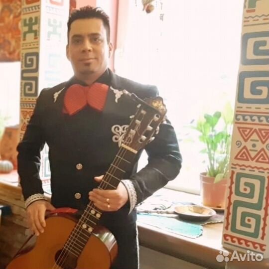 Кубинский музыкант на праздник, мероприятие