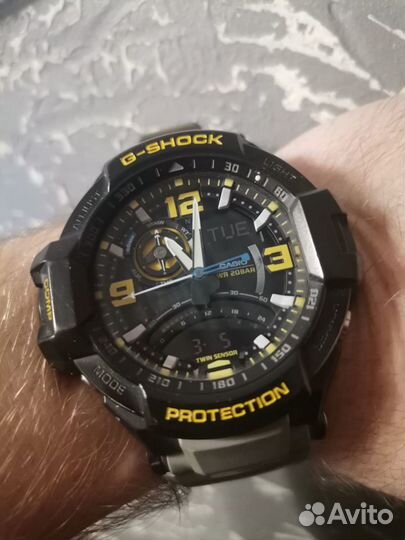 Часы Casio G-Shock GST-B100, ga-1000