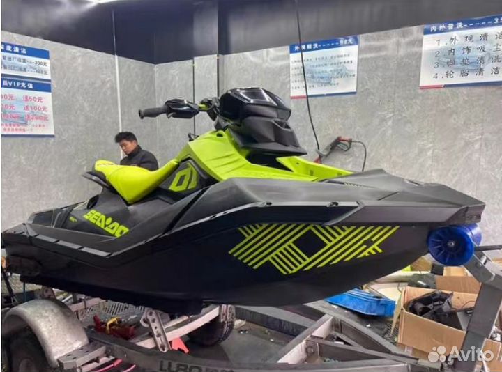 Гидроцикл BRP sea-doo Spark Trixx 2 up