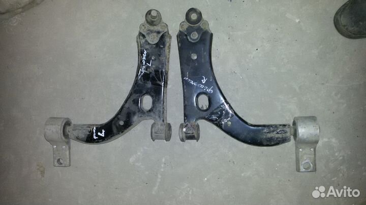 Форд фьюжен рычаг подвески