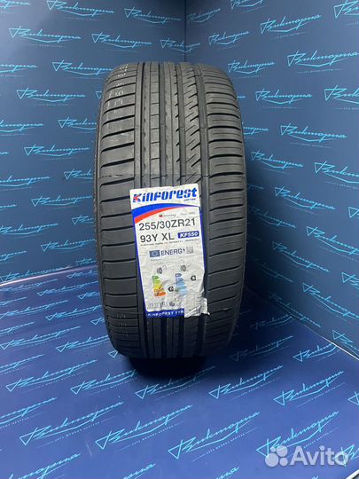 Kinforest KF-550 255/30 R21 93Y