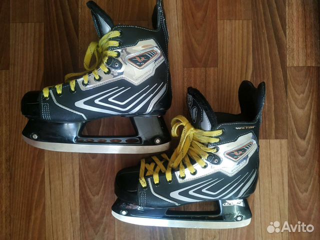 Коньки Хоккейные CCM Vector 6.0 (black) 5.5Е