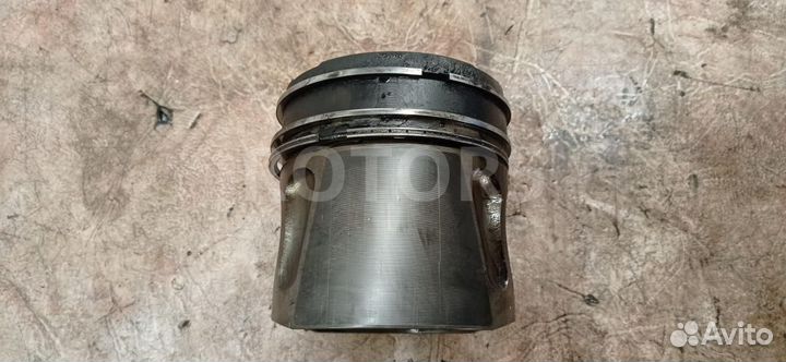 Поршень MAN TGA 2005 0653