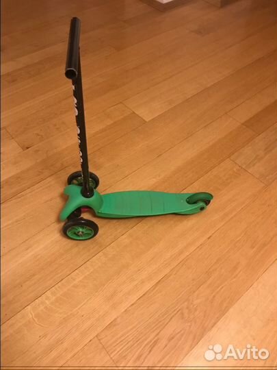 Продам самокат Trolo