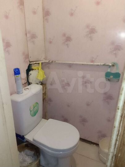 Комната 14 м² в 4-к., 4/4 эт.