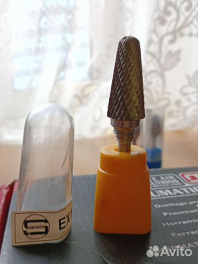 Бор фреза по металлу и шарошка абразивная