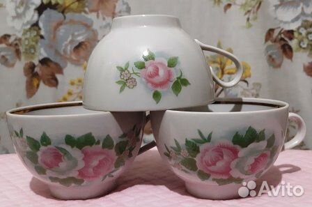 Сервизы, чайные чашки и бокалы