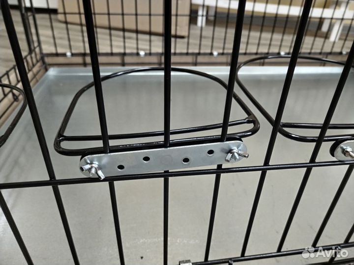 Подвесная миска в клетку