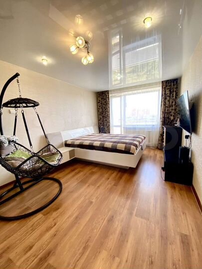 2-к. квартира, 52 м², 9/9 эт.