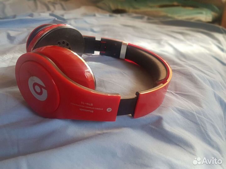Monster beats Bluetooth