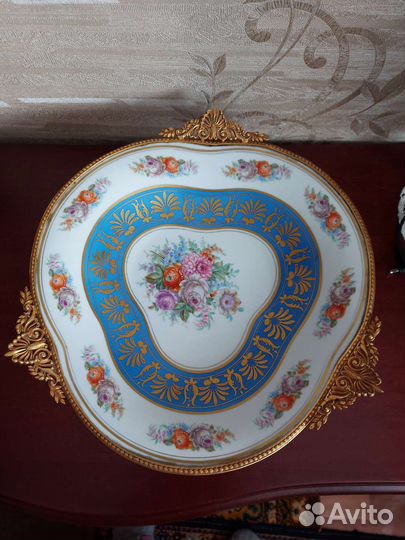Блюдо фарфор