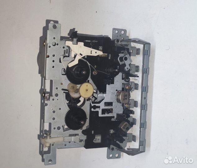 Замени механизм кассетного магнитофона