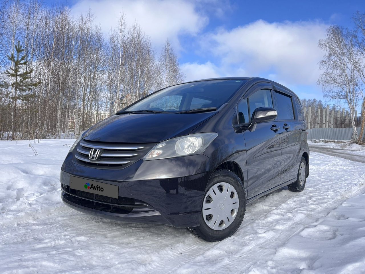 Honda Freed: фото владельца