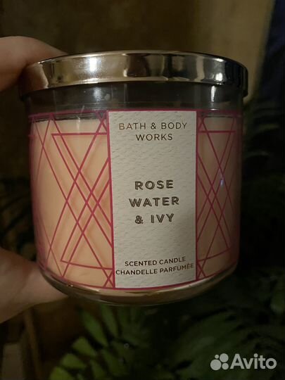 Bath and Body Works свеча новая