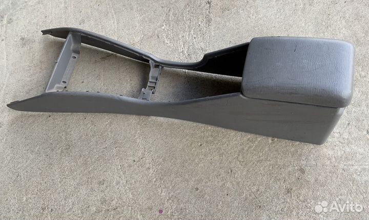 Подлокотник Subaru Impreza GF GC GF